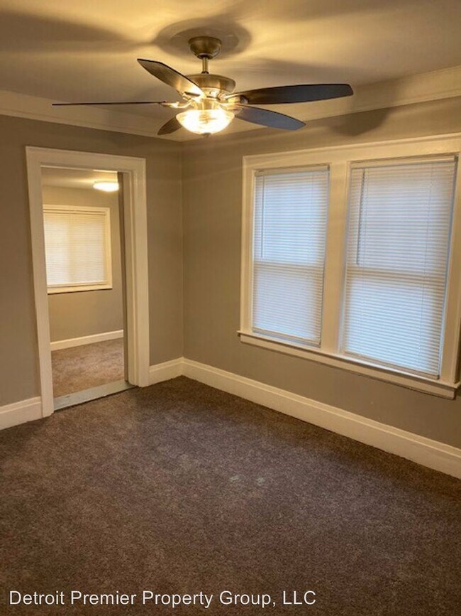 Building Photo - 4 br, 2 bath House - 9282 W Outer Drive