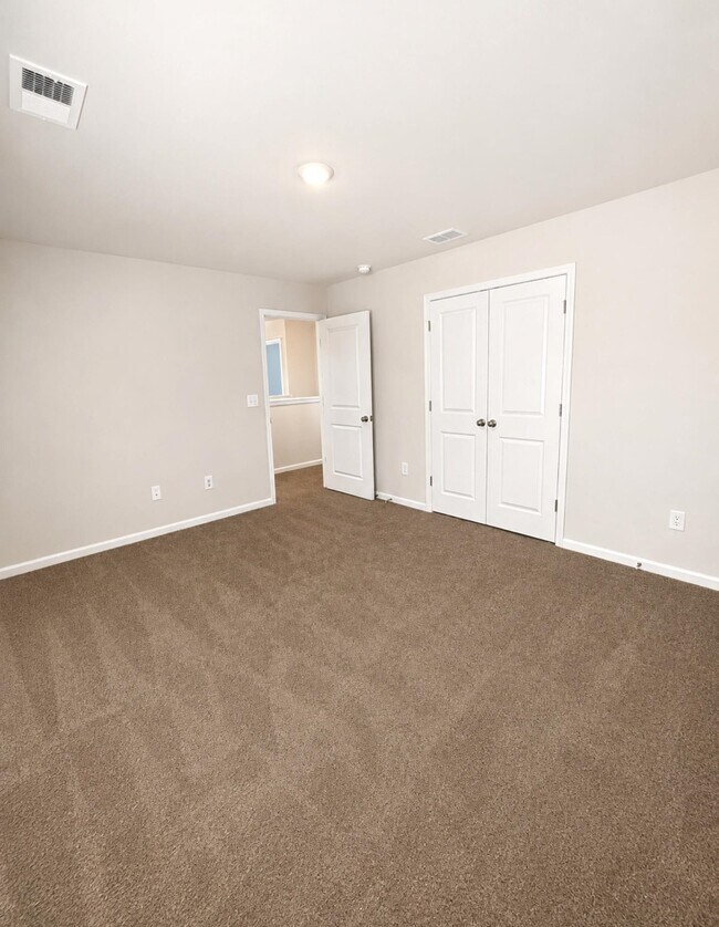 Building Photo - 181 Dagger Ct