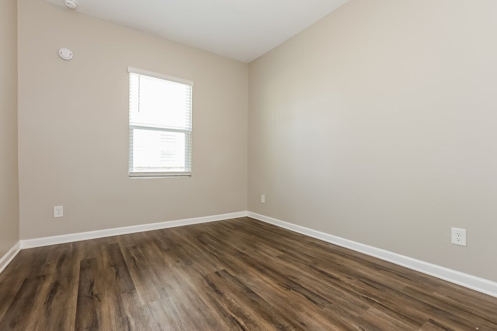 Building Photo - 3740 Place Dr
