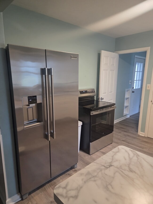 Building Photo - 9742 Port Sheldon St