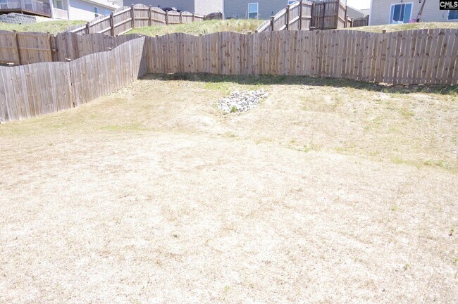 Building Photo - 457 Delahays Rd