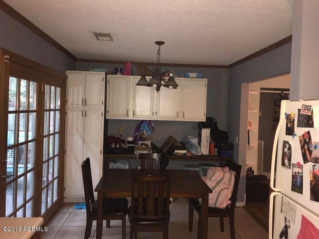 Building Photo - 29 Ardmore Ave