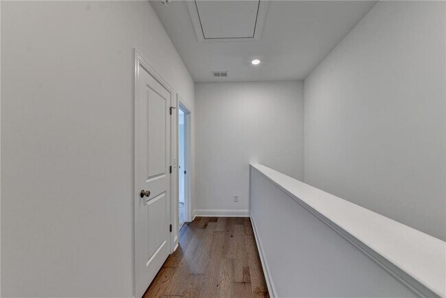 Building Photo - 603 Millcroft Blvd