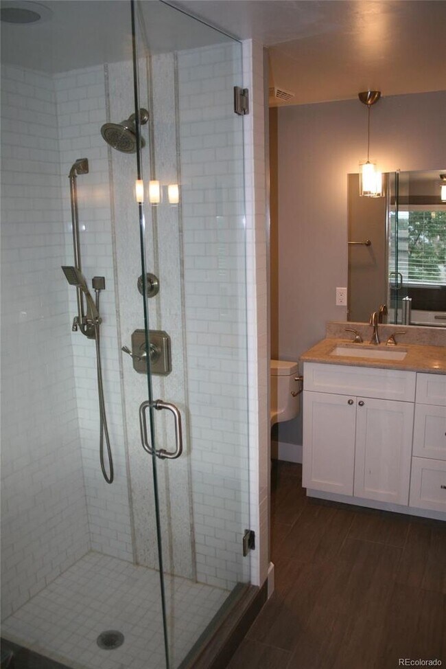Building Photo - Prime Wash Park location!! Modern remodeled bungalow with high-end finishes close to Wash Park, r...