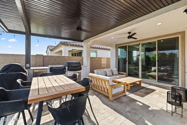 Building Photo - 9445 W Heatherbrae Dr