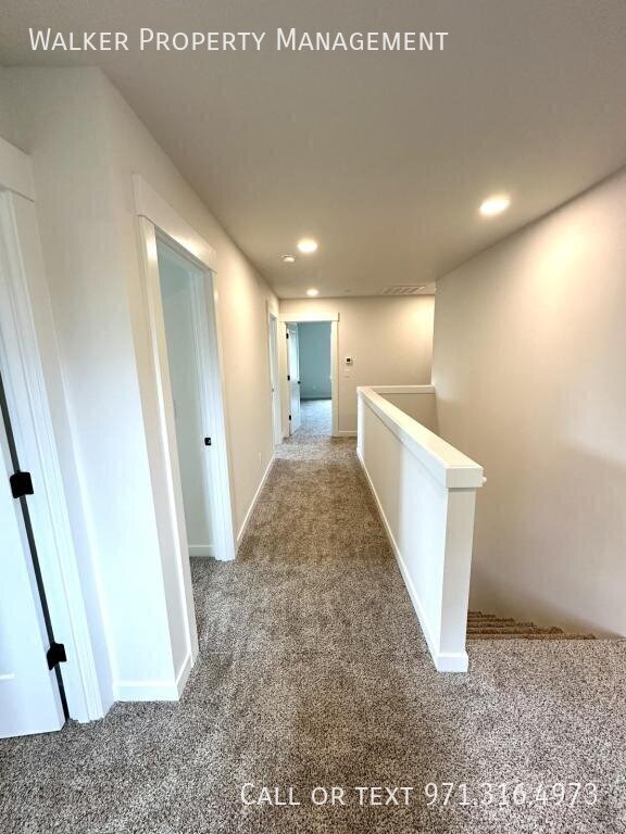 Building Photo - 1019 E Rork Ct