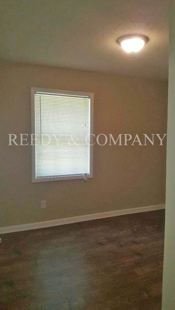 Building Photo - 4225 Arrowhead Rd