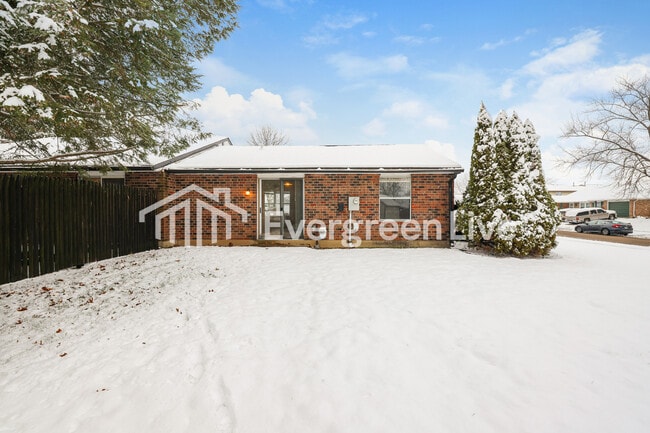 Building Photo - 6376 Greenfield Way