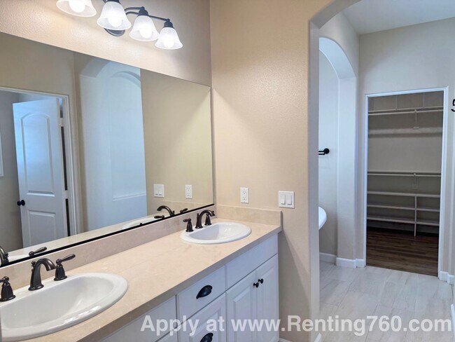 Building Photo - 7961 Borrego Ct