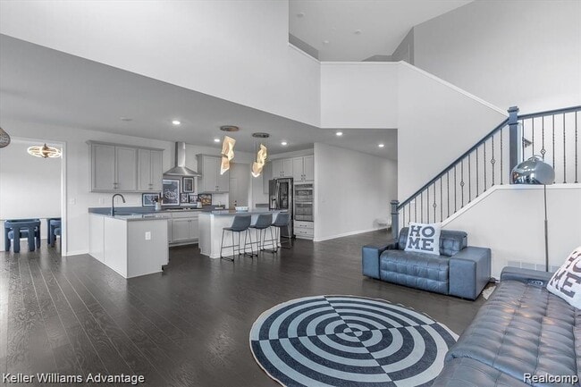 Building Photo - 48389 Fieldstone Dr