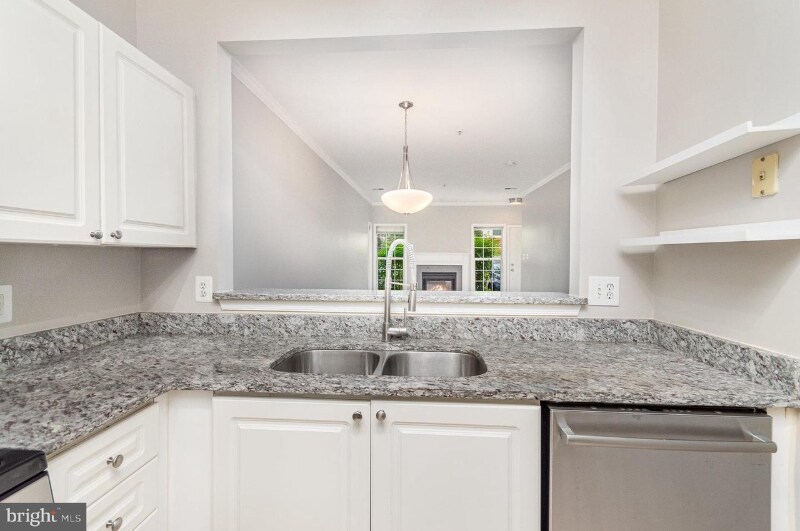 Building Photo - 4690 Lawton Way