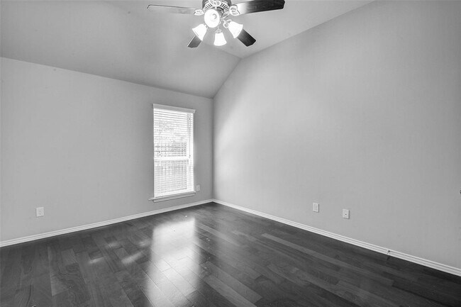 Building Photo - 26303 Crystal Cove Ln