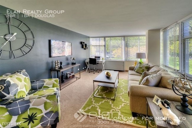 Building Photo - 3001 S KING Dr