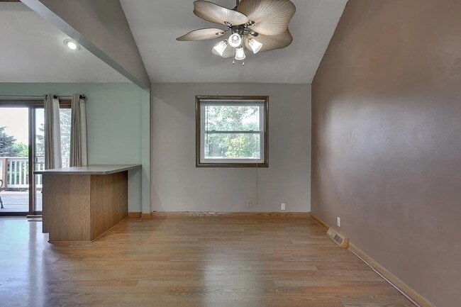 Building Photo - Beautiful Home for Rent in Omaha