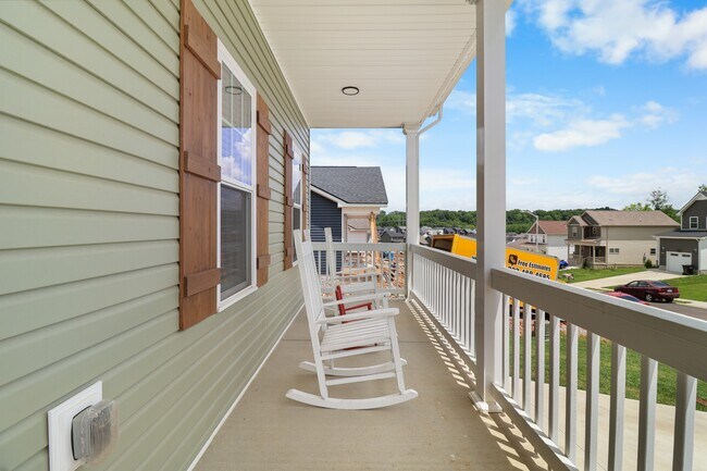 Building Photo - 1150 Tybee Dr