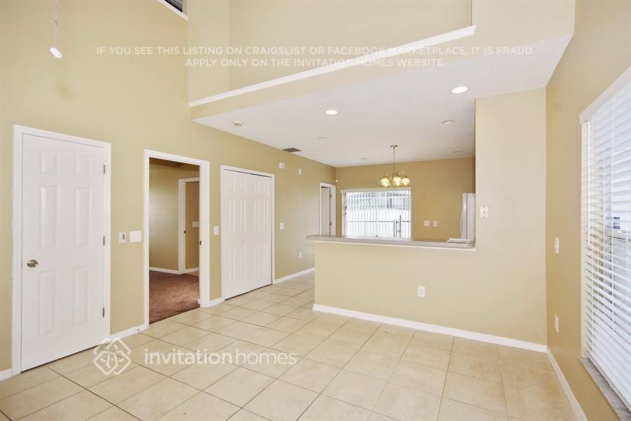 Building Photo - 519 Sonja Cir