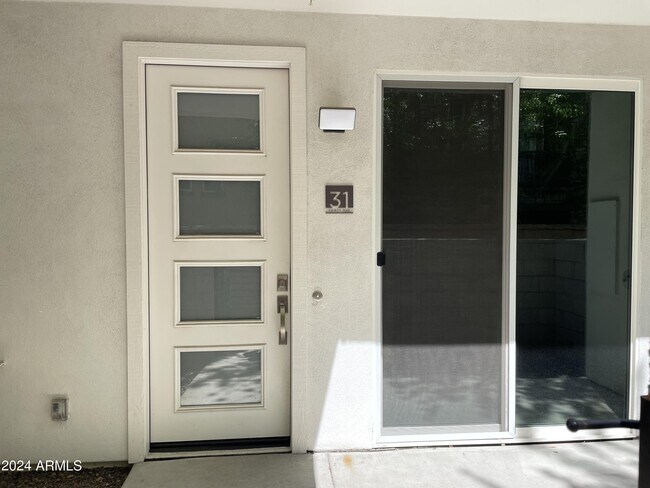 Building Photo - 4444 N 25th St