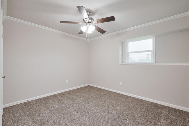 Building Photo - 203 Sevenhampton Ln