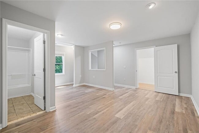 Building Photo - 950 Firethorne Pass