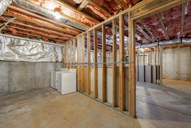 Building Photo - 279 Collins View Ct