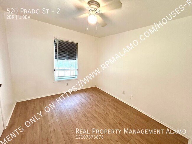 Building Photo - 520 Prado St