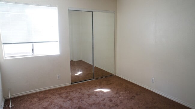 Building Photo - 5047 Spencer St