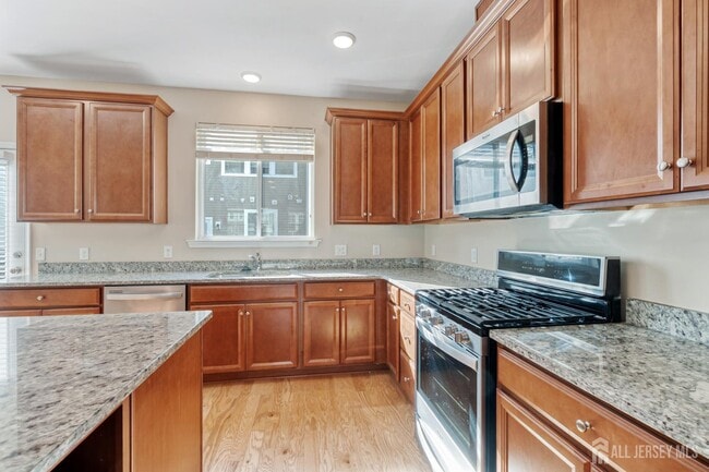 Building Photo - 57 Cannon St