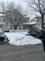 Building Photo - 1604 McNelis Dr