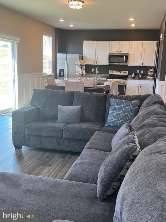 Building Photo - 115 Bell Tower Ln