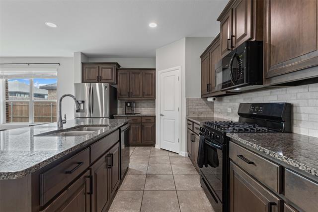 Building Photo - 1207 Burlingame Dr