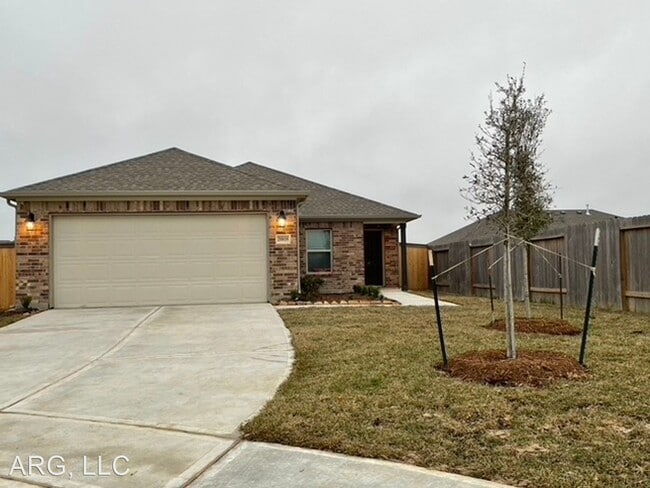 Building Photo - 4 br, 2 bath House - 20839 Acorn Valley Drive