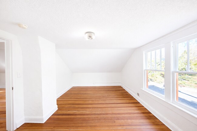 Building Photo - Downtown Asheville Rental w/ Detached Studio Apartment