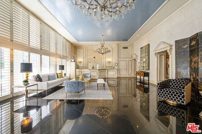 Building Photo - 10433 Wilshire Blvd