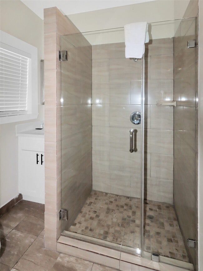 Building Photo - 1919 Avenue O