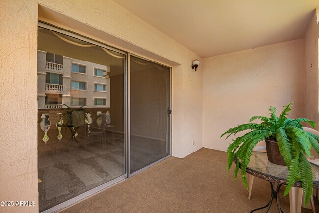 Building Photo - 7930 E Camelback Rd