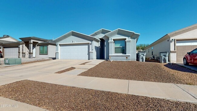 Building Photo - 12132 Mesquite Thorn Dr