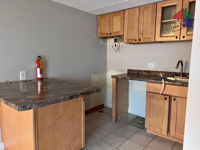Building Photo - 60 Snowdrift Ln