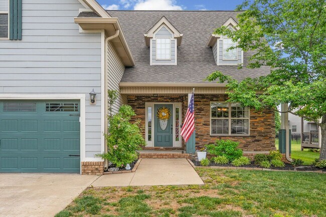 Building Photo - 1141 Old Duke Dr