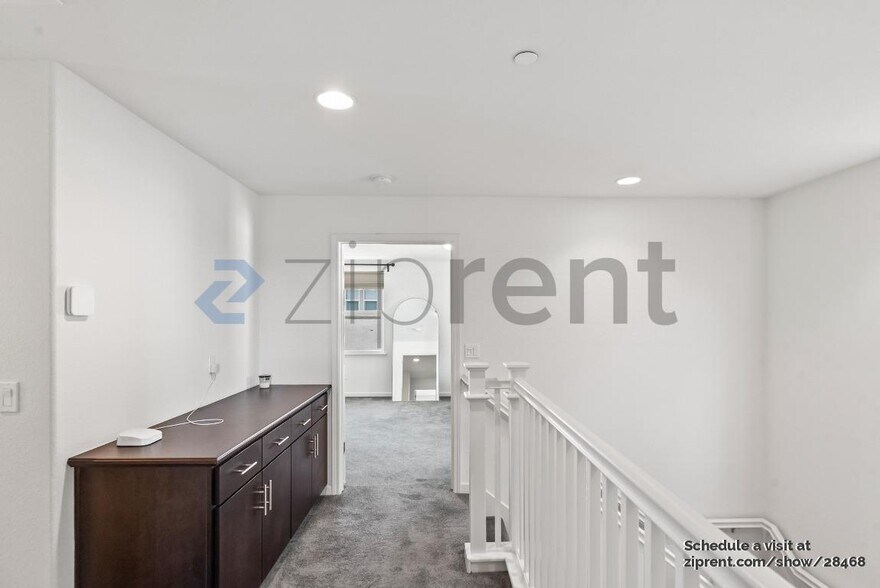 Building Photo - 117 Caspian Way