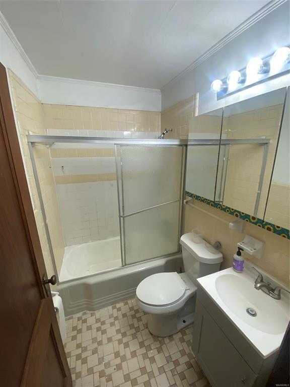 Building Photo - 2076 Midway St