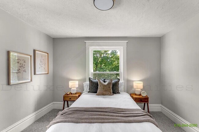 Building Photo - BRAND NEW REMODEL!!! Lakertown! Available Aug 1st!