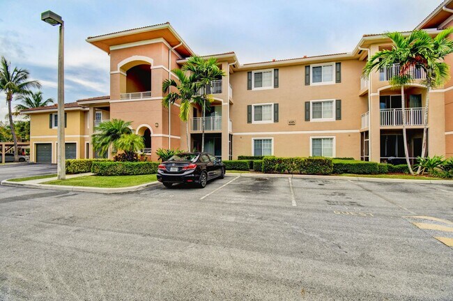 Building Photo - 6505 Emerald Dunes Dr