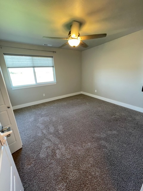 Building Photo - 18 Sakers Way
