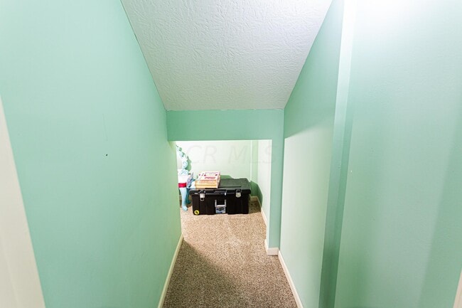 Building Photo - 5830 Prospect Ln