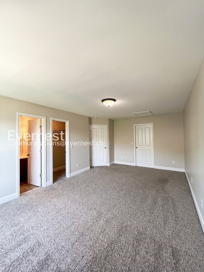 Building Photo - 7222 Althorp Way