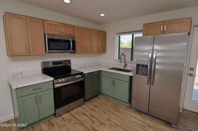 Building Photo - 5116 E Pima St