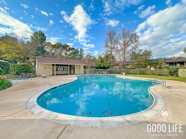 Building Photo - Charming 2-Story Santee Home with Private Patio, In-Unit Laundry & A/C