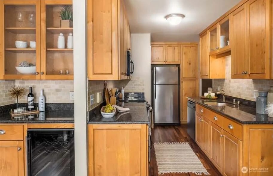 Building Photo - 12252 SE 59th St