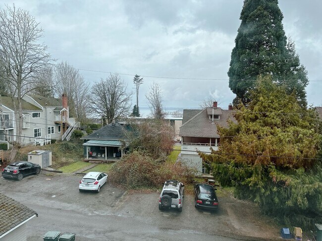 Building Photo - 821 Billy Frank Jr. St