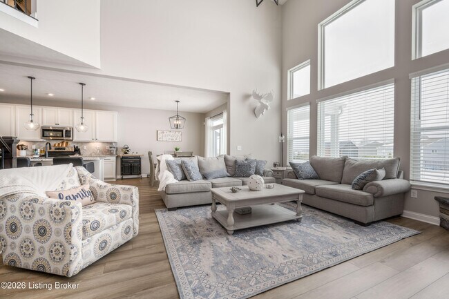 Building Photo - 211 Education Wy